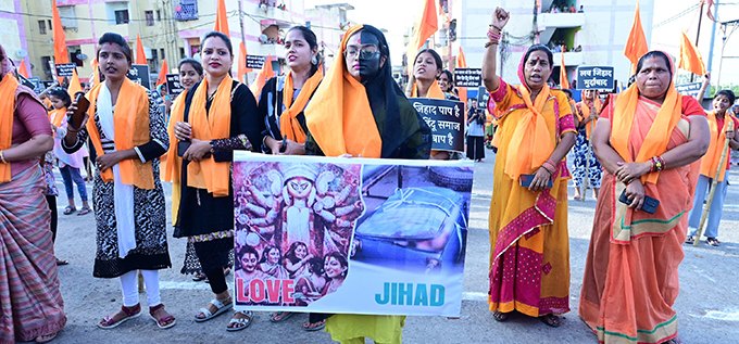 News from Bhopal, Madhya Pradesh News, Heritage, Culture, Farmers, Community News, Awareness, Charity, Climate change, Welfare, NGO, Startup, Economy, Finance, Business summit, Investments, News photo, Breaking news, Exclusive image, Latest update, Coverage, Event highlight, Politics, Election, Politician, Campaign, Government, prativad news photo, top news photo, рдкреНрд░рддрд┐рд╡рд╛рдж, рд╕рдорд╛рдЪрд╛рд░, рд╣рд┐рдиреНрджреА рд╕рдорд╛рдЪрд╛рд░, рдлреЛрдЯреЛ рд╕рдорд╛рдЪрд╛рд░, рдлреЛрдЯреЛ