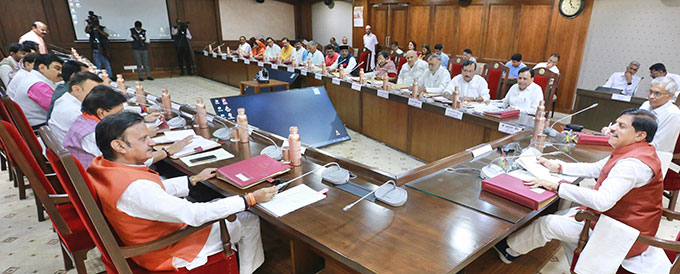 News from Bhopal, Madhya Pradesh News, Heritage, Culture, Farmers, Community News, Awareness, Charity, Climate change, Welfare, NGO, Startup, Economy, Finance, Business summit, Investments, News photo, Breaking news, Exclusive image, Latest update, Coverage, Event highlight, Politics, Election, Politician, Campaign, Government, prativad news photo, top news photo, प्रतिवाद, समाचार, हिन्दी समाचार, फोटो समाचार, फोटो