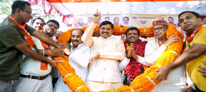 News from Bhopal, Madhya Pradesh News, Heritage, Culture, Farmers, Community News, Awareness, Charity, Climate change, Welfare, NGO, Startup, Economy, Finance, Business summit, Investments, News photo, Breaking news, Exclusive image, Latest update, Coverage, Event highlight, Politics, Election, Politician, Campaign, Government, prativad news photo, top news photo, प्रतिवाद, समाचार, हिन्दी समाचार, फोटो समाचार, फोटो