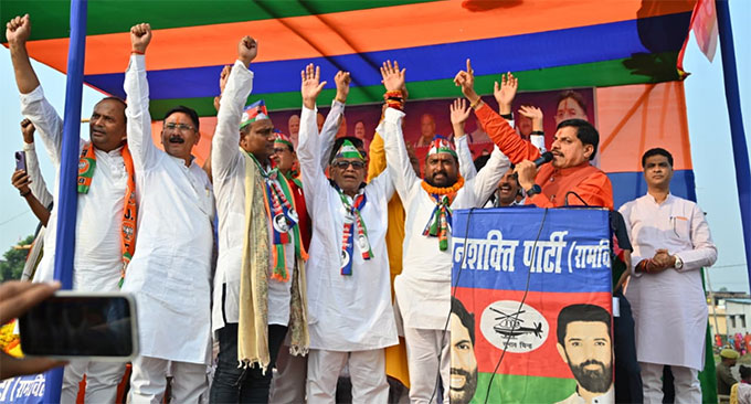 News from Bhopal, Madhya Pradesh News, Heritage, Culture, Farmers, Community News, Awareness, Charity, Climate change, Welfare, NGO, Startup, Economy, Finance, Business summit, Investments, News photo, Breaking news, Exclusive image, Latest update, Coverage, Event highlight, Politics, Election, Politician, Campaign, Government, prativad news photo, top news photo, प्रतिवाद, समाचार, हिन्दी समाचार, फोटो समाचार, फोटो