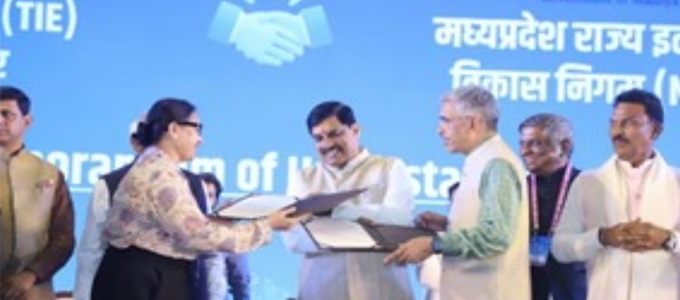 News from Bhopal, Madhya Pradesh News, Heritage, Culture, Farmers, Community News, Awareness, Charity, Climate change, Welfare, NGO, Startup, Economy, Finance, Business summit, Investments, News photo, Breaking news, Exclusive image, Latest update, Coverage, Event highlight, Politics, Election, Politician, Campaign, Government, prativad news photo, top news photo, प्रतिवाद, समाचार, हिन्दी समाचार, फोटो समाचार, फोटो