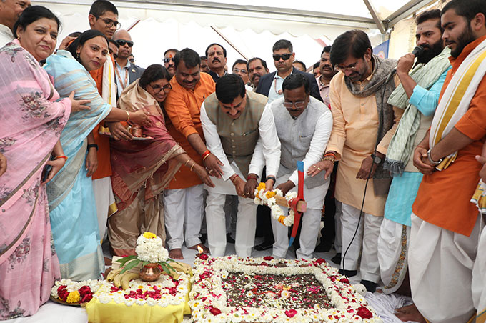 News from Bhopal, Madhya Pradesh News, Heritage, Culture, Farmers, Community News, Awareness, Charity, Climate change, Welfare, NGO, Startup, Economy, Finance, Business summit, Investments, News photo, Breaking news, Exclusive image, Latest update, Coverage, Event highlight, Politics, Election, Politician, Campaign, Government, prativad news photo, top news photo, प्रतिवाद, समाचार, हिन्दी समाचार, फोटो समाचार, फोटो