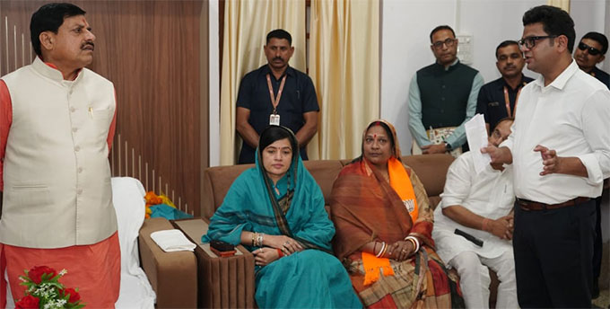 News from Bhopal, Madhya Pradesh News, Heritage, Culture, Farmers, Community News, Awareness, Charity, Climate change, Welfare, NGO, Startup, Economy, Finance, Business summit, Investments, News photo, Breaking news, Exclusive image, Latest update, Coverage, Event highlight, Politics, Election, Politician, Campaign, Government, prativad news photo, top news photo, प्रतिवाद, समाचार, हिन्दी समाचार, फोटो समाचार, फोटो