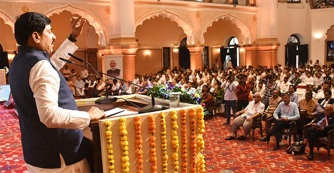 News from Bhopal, Madhya Pradesh News, Heritage, Culture, Farmers, Community News, Awareness, Charity, Climate change, Welfare, NGO, Startup, Economy, Finance, Business summit, Investments, News photo, Breaking news, Exclusive image, Latest update, Coverage, Event highlight, Politics, Election, Politician, Campaign, Government, prativad news photo, top news photo, प्रतिवाद, समाचार, हिन्दी समाचार, फोटो समाचार, फोटो