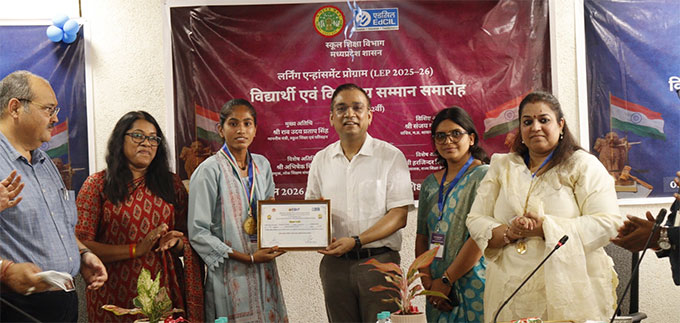 News from Bhopal, Madhya Pradesh News, Heritage, Culture, Farmers, Community News, Awareness, Charity, Climate change, Welfare, NGO, Startup, Economy, Finance, Business summit, Investments, News photo, Breaking news, Exclusive image, Latest update, Coverage, Event highlight, Politics, Election, Politician, Campaign, Government, prativad news photo, top news photo, प्रतिवाद, समाचार, हिन्दी समाचार, फोटो समाचार, फोटो