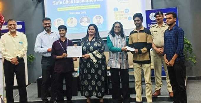 सेफ क्लिक हैकाथॉन 2.0 में एसजीएसयू के विद्यार्थियों का शानदार प्रदर्शन