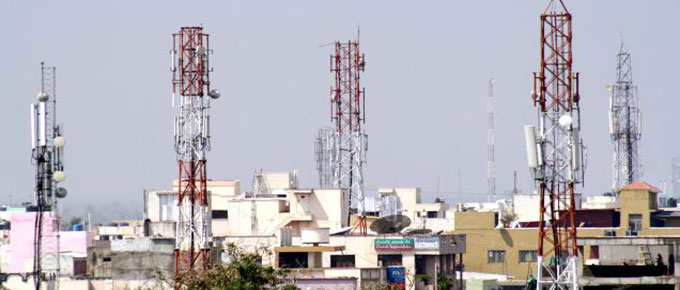 मरीज ने किया दावा मोबाइल टॉवर से हुआ कैंसर, कोर्ट ने टॉवर बंद कराया